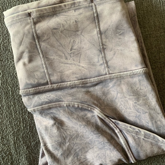 Lululemon fast and free high rise tight 25 ice dye - Picture 9 of 9